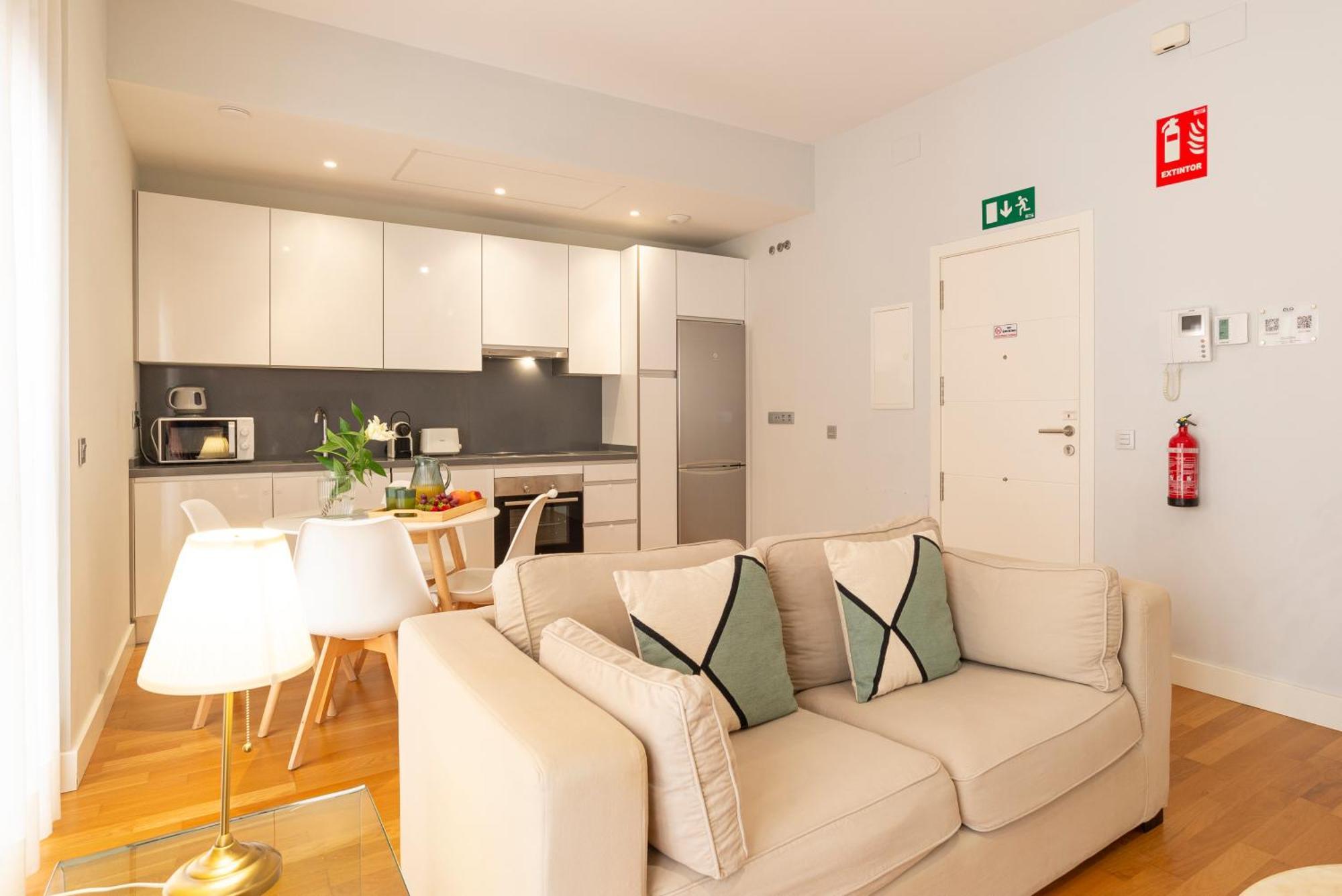 Souviron & Old Town By Ele Apartments Μάλαγα Εξωτερικό φωτογραφία
