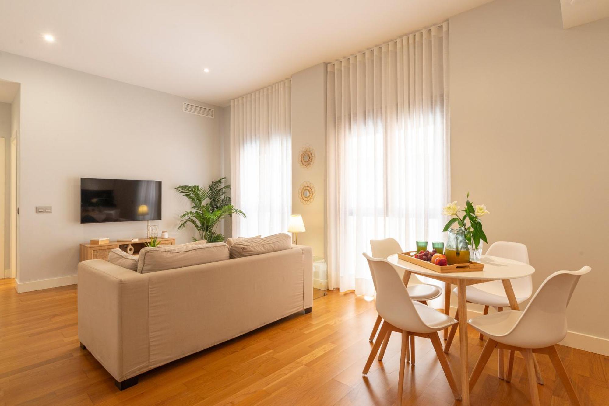 Souviron & Old Town By Ele Apartments Μάλαγα Εξωτερικό φωτογραφία