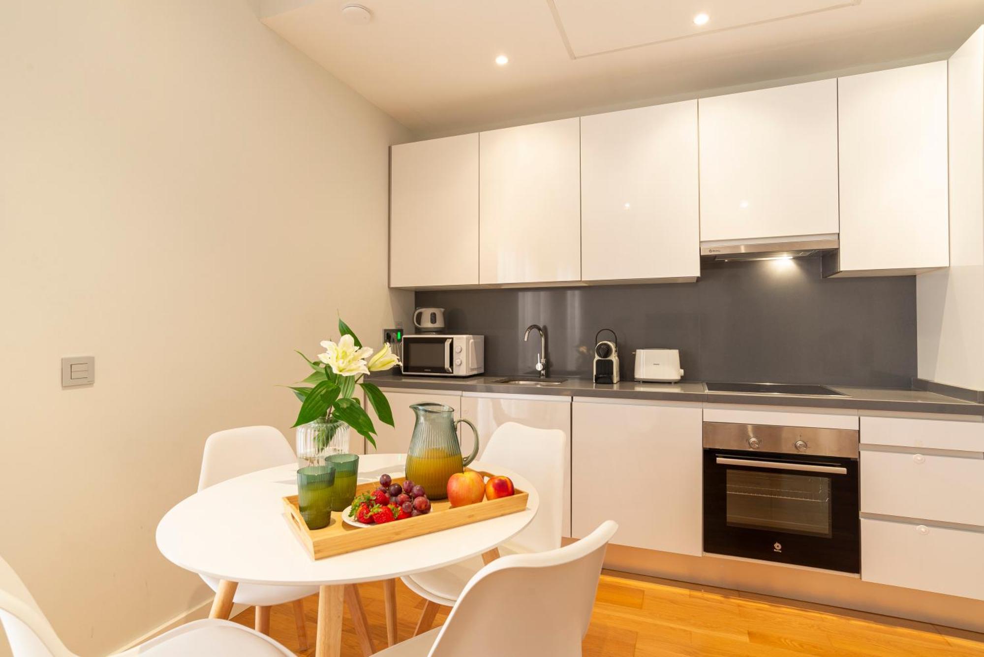 Souviron & Old Town By Ele Apartments Μάλαγα Εξωτερικό φωτογραφία