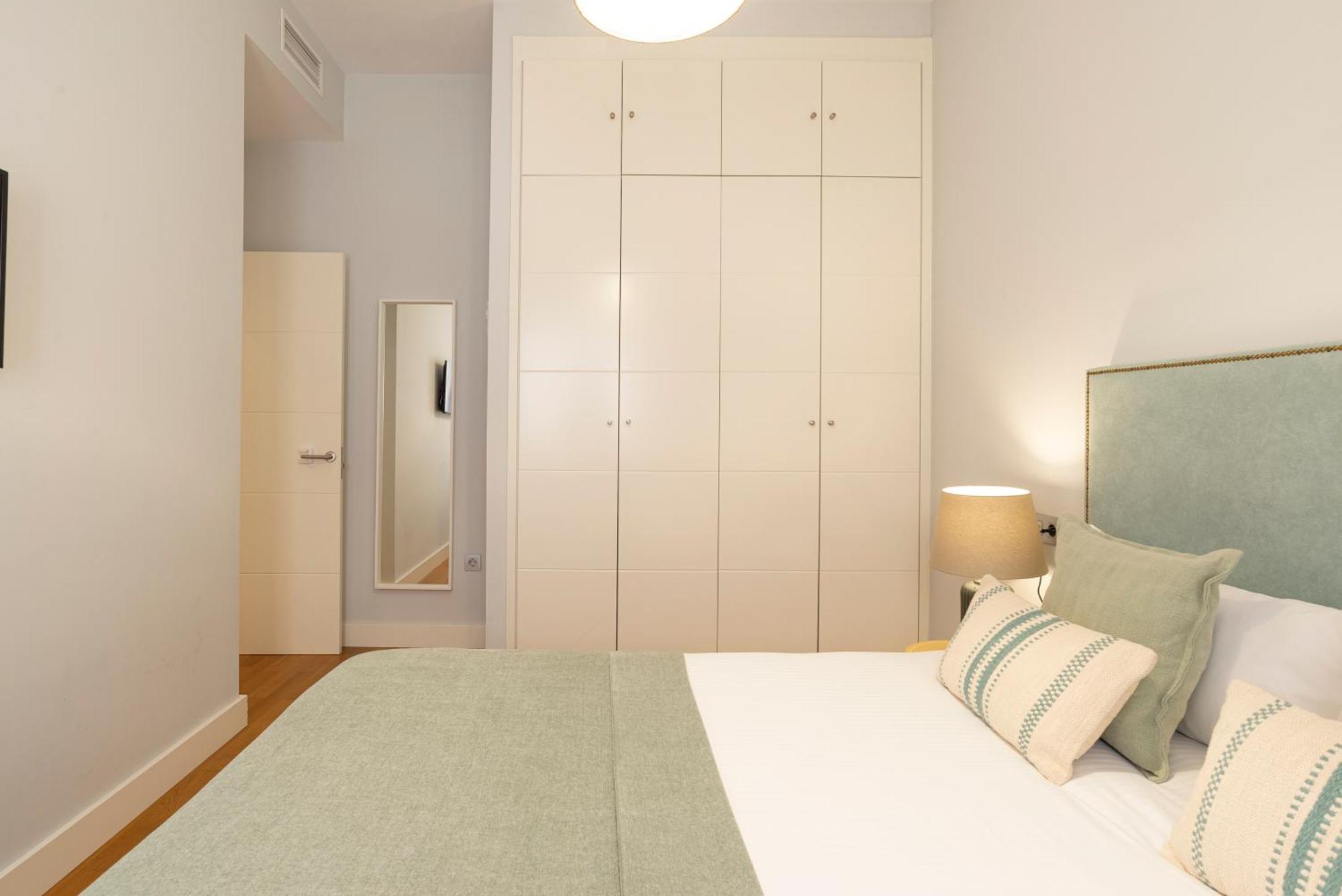 Souviron & Old Town By Ele Apartments Μάλαγα Εξωτερικό φωτογραφία